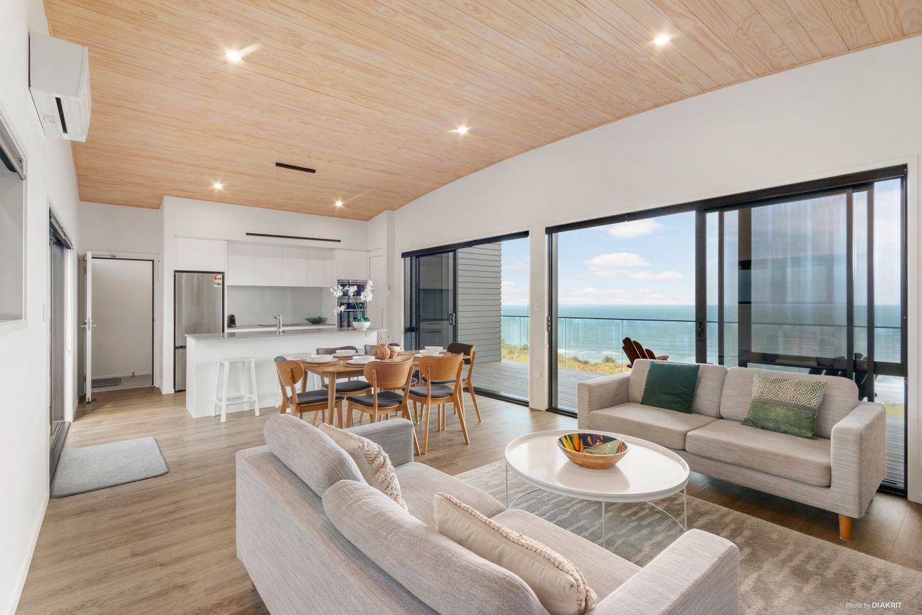 Epitome of tranquil coastal living - View 6
