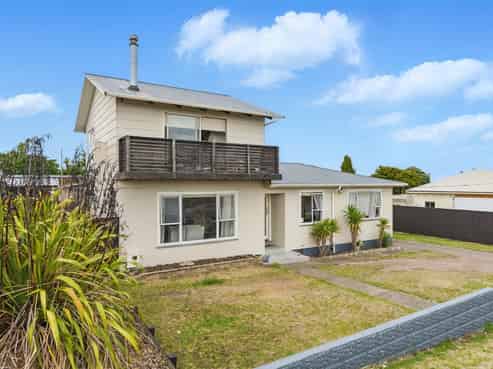 28 Miro Street, Castlecliff