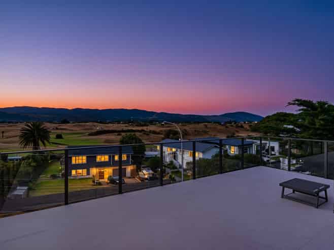 55A Golf Road, Paraparaumu Beach