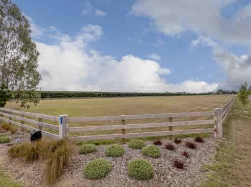 925 Sandy Knolls Road and Painters Road, West Melton