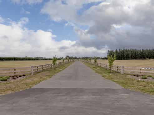 925 Sandy Knolls Road and Painters Road, West Melton