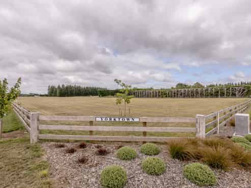 925 Sandy Knolls Road and Painters Road, West Melton