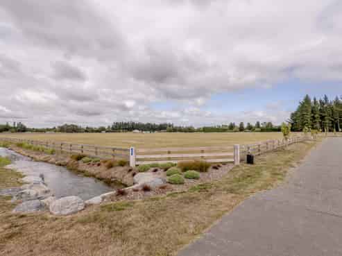 925 Sandy Knolls Road and Painters Road, West Melton