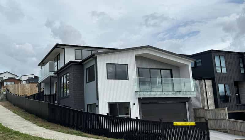 31 Bremner Ridge Street, Flat Bush
