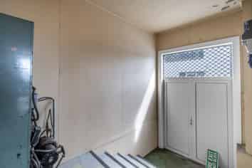 Leasing- city centre warehousing- now available