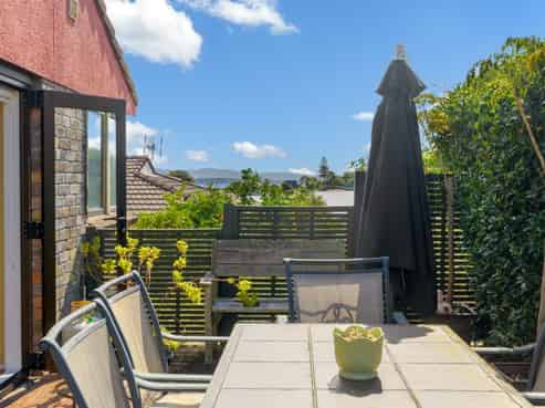 47 Smiths Road, Matua