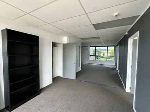 150 sqm office - Huapai  For Lease