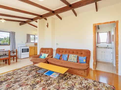 3 Rees Avenue, Cooks Beach