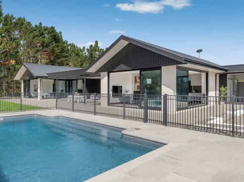 671 Whitford-Maraetai Road, Beachlands