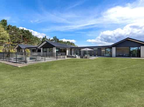 671 Whitford-Maraetai Road, Beachlands