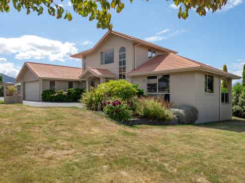 3 Linden Place, Westbrook