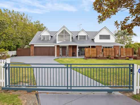 34 Rosella Grove, Waimauku