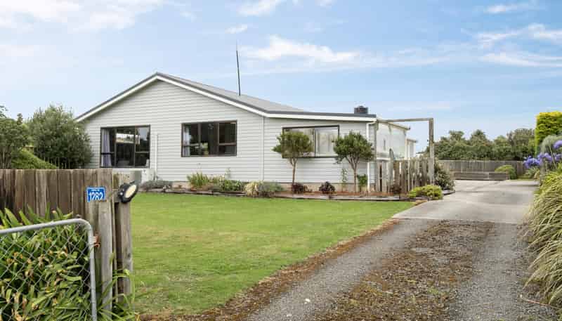 1282 Kaka Point Road, Kaka Point