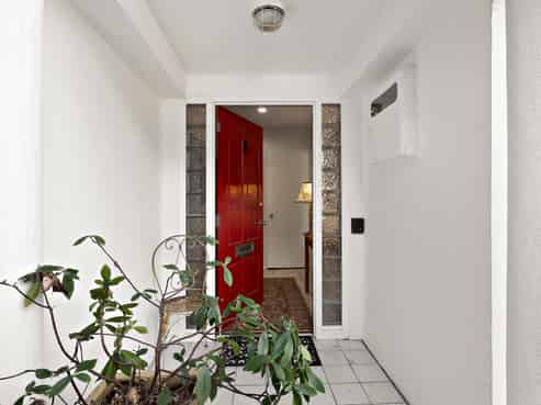 8/14 Harriett Street, Thorndon