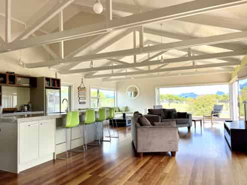 602 Matarangi Drive, Matarangi