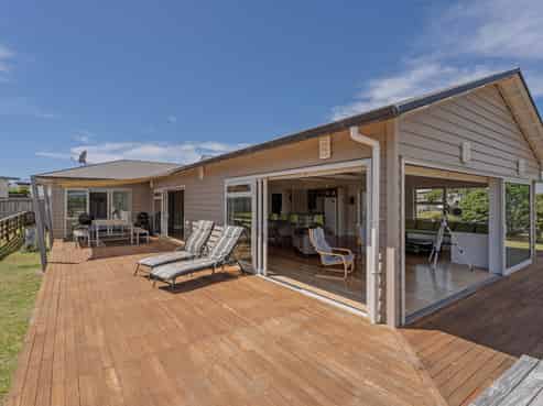 602 Matarangi Drive, Matarangi
