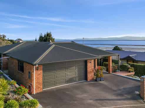 74 Tresillian Avenue, Marybank