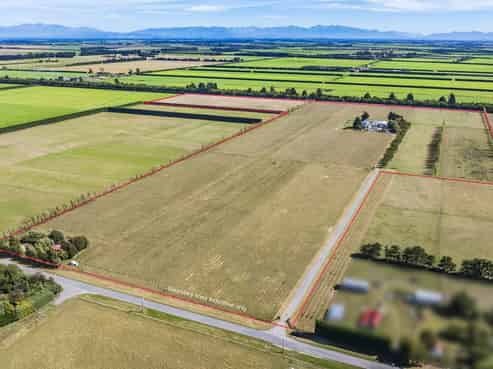 608 Burnham School Road, Burnham