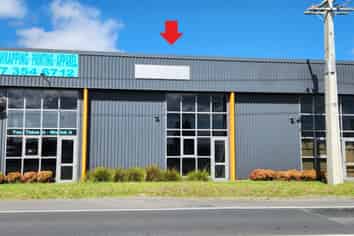 Industrial modern property in the Mount