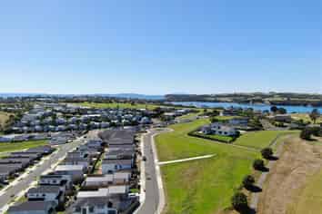  14 Whale bay Rise, Gulf Harbour