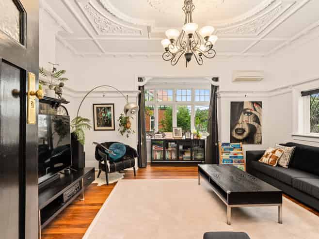 11 Ings Avenue, Saint Clair