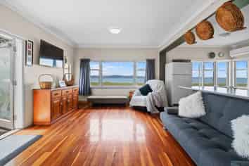 3 Pohutukawa Avenue, Kaiaua