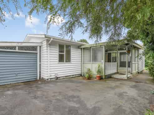 49B Waiwhetu Road, Waiwhetu