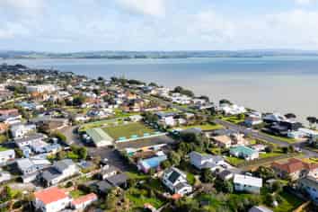 34 Korowhiti Road, Clarks Beach