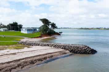 34 Korowhiti Road, Clarks Beach