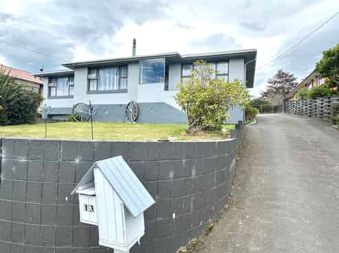 13 Lowestoft Street, Balclutha