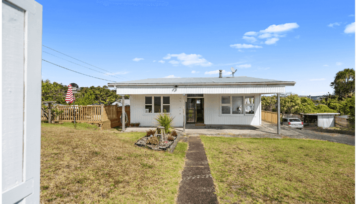 33 Karaka Street, Helensville