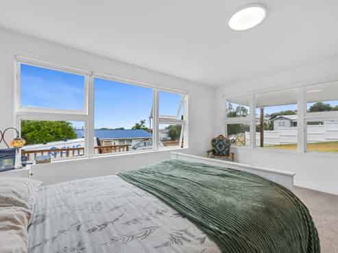 33 Karaka Street, Helensville