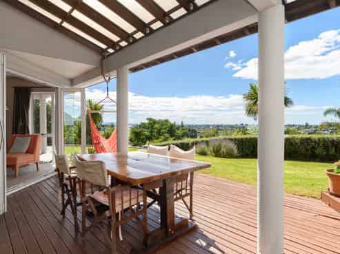 78 Little John Drive, Bellevue