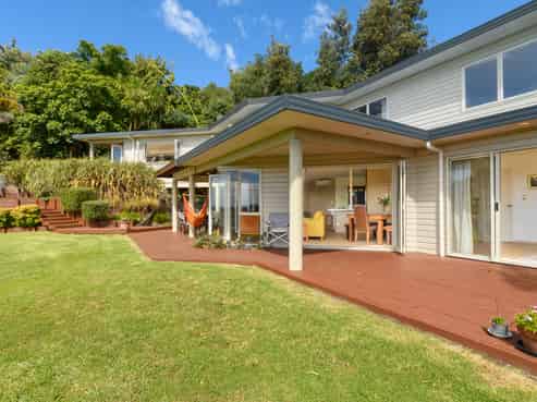 78 Little John Drive, Bellevue