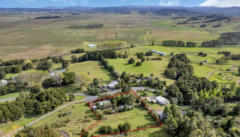 113 Mountain View Road, Hikurangi