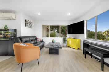 3 Fairchild Avenue, Goodwood Heights