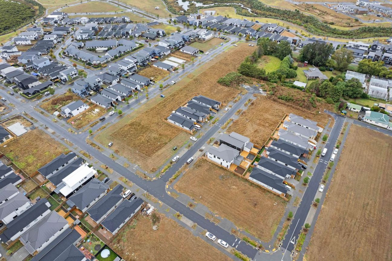 Build your dream home in sought after Karaka - View 3