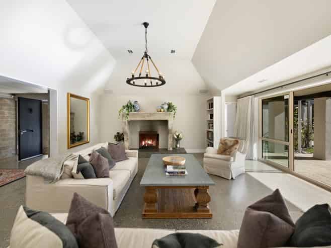 208 Lower Shotover Road, Dalefield