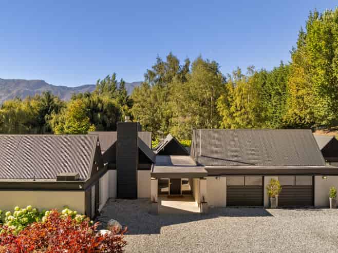 208 Lower Shotover Road, Dalefield