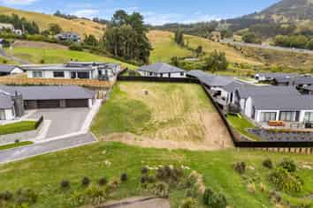 4 Elsie Purnell Place, MOSGIEL
