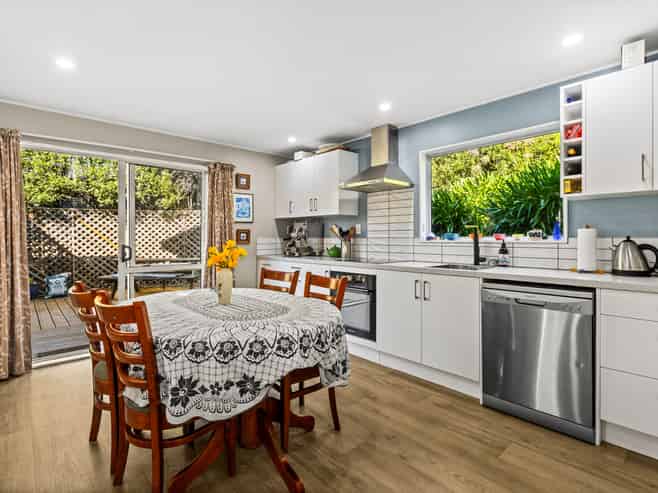 2C Toop Street, Havelock North