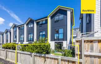 4/10 Willcott Street, Mount Albert