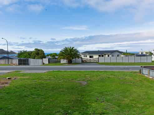155 South Bay Parade, Kaikoura
