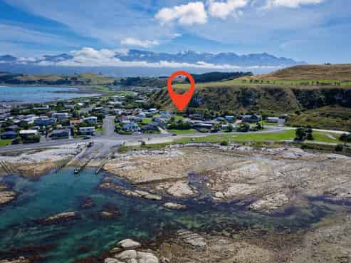 155 South Bay Parade, Kaikoura
