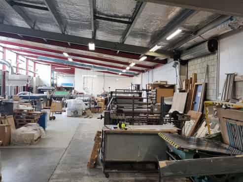 High profile warehouse