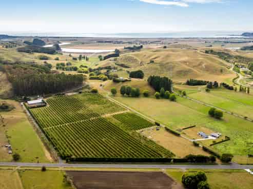 698 Puketitiri Road, Puketapu