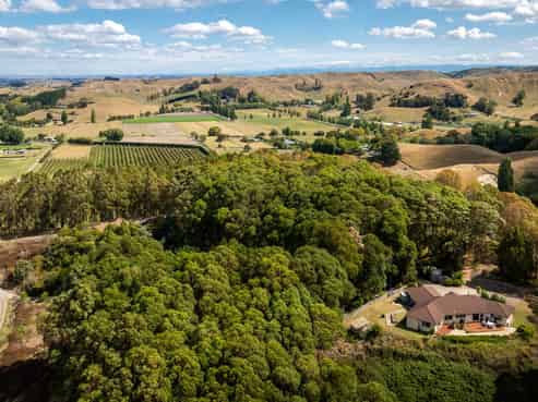 698 Puketitiri Road, Puketapu
