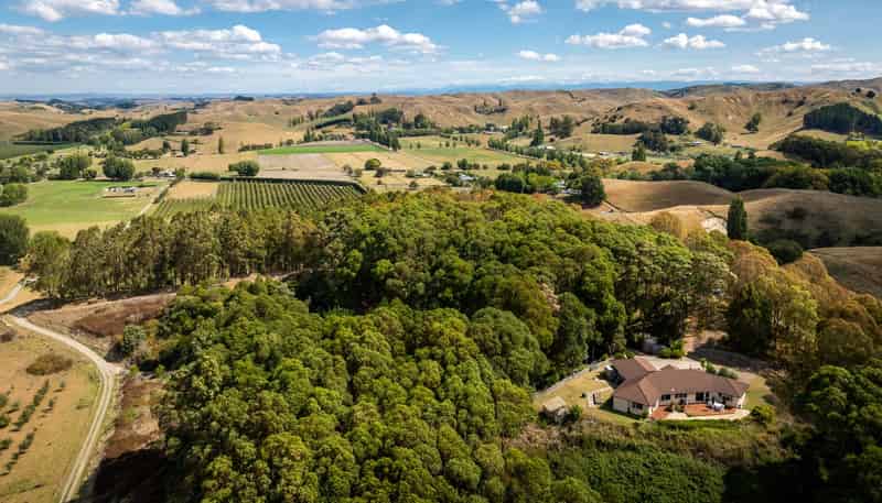 698 Puketitiri Road, Puketapu