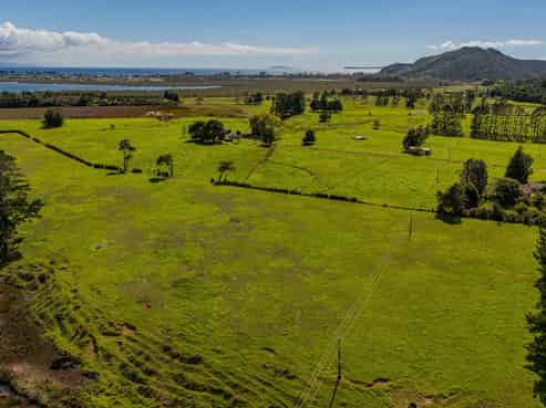 767 Sh25 Te Rerenga-Kuaotunu Rd, Te Rerenga