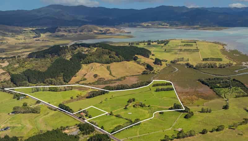 767 Sh25 Te Rerenga-Kuaotunu Rd, Te Rerenga